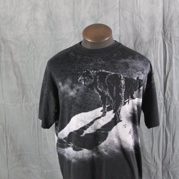 Vintage Graphic T-shirt - Wolf Pack Big Graphic - Men's XL - Picture 1 of 13